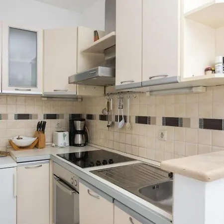 Appartement Maria Kolo Ep - Two Bedroom With Terrace And Garden View *